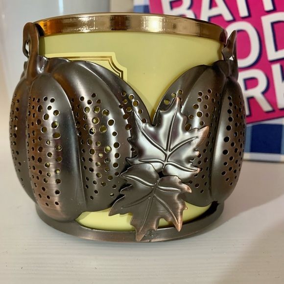 Bath and Body works candle holder - Picture 2 of 8